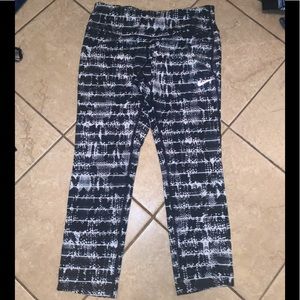 Nike Dri-Fit cropped legging